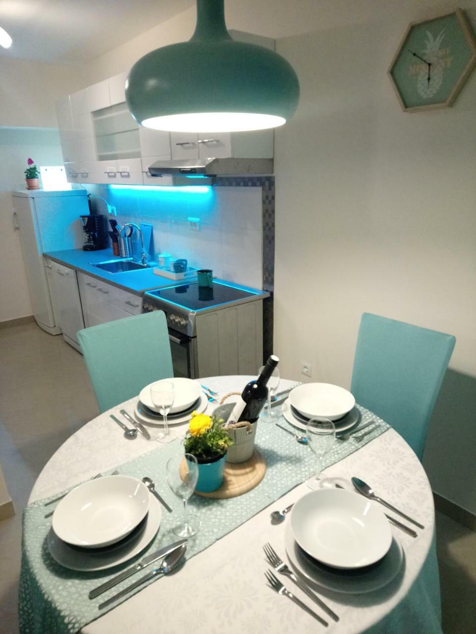 Aquamarine Apartment Split Ngoại thất bức ảnh